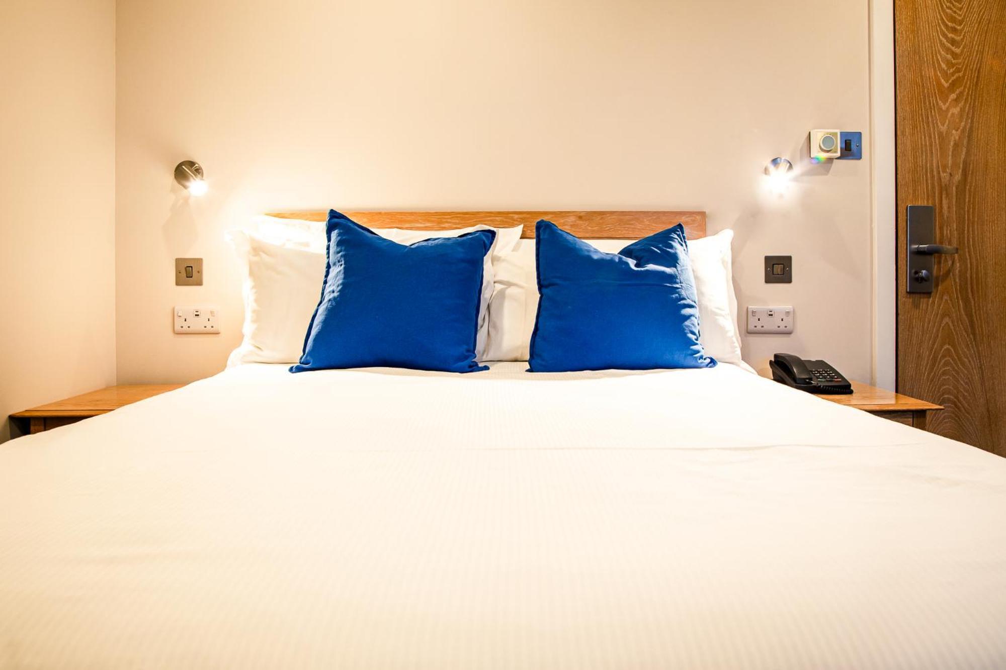County Hotel Chelmsford Esterno foto