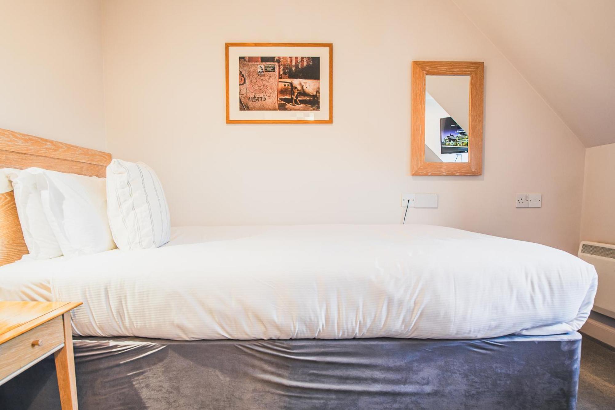 County Hotel Chelmsford Esterno foto