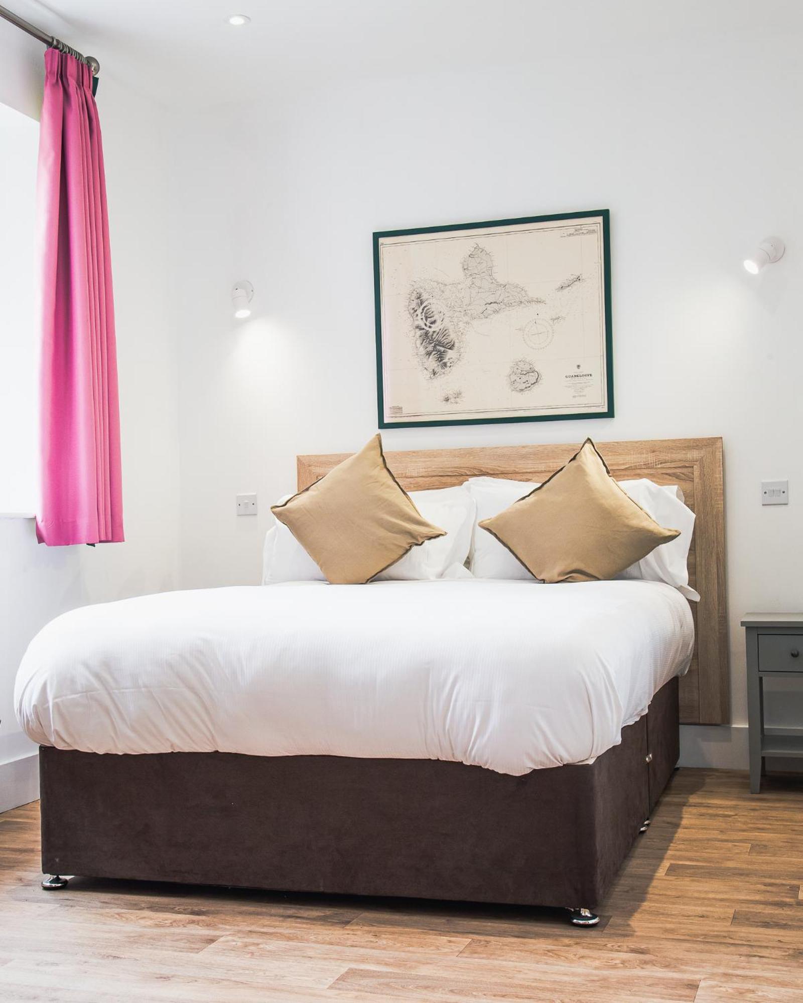 County Hotel Chelmsford Esterno foto