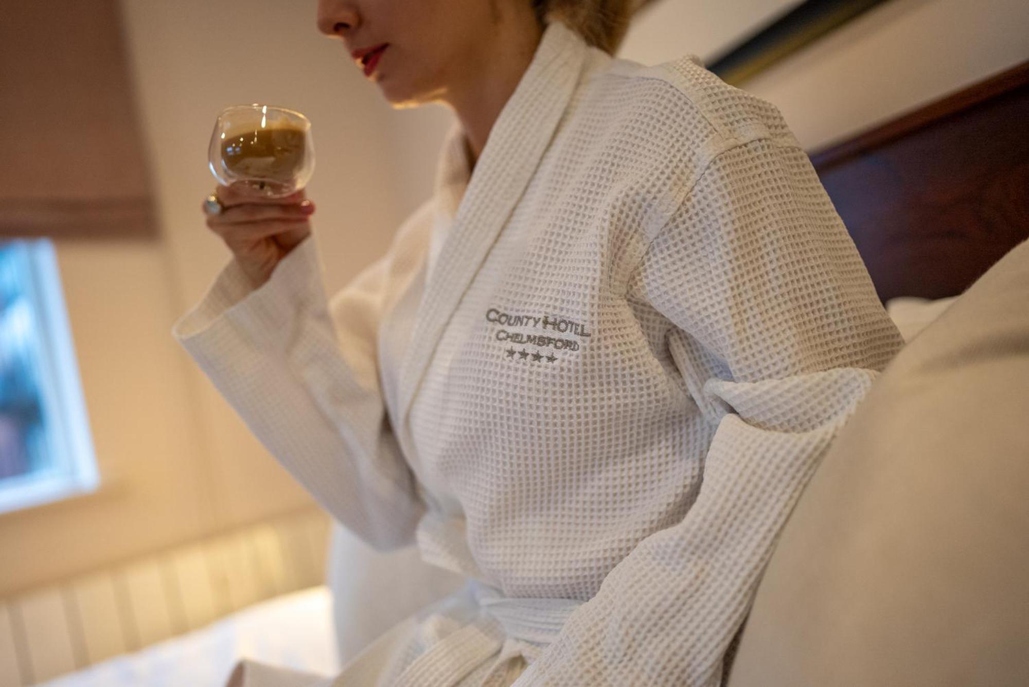 County Hotel Chelmsford Esterno foto