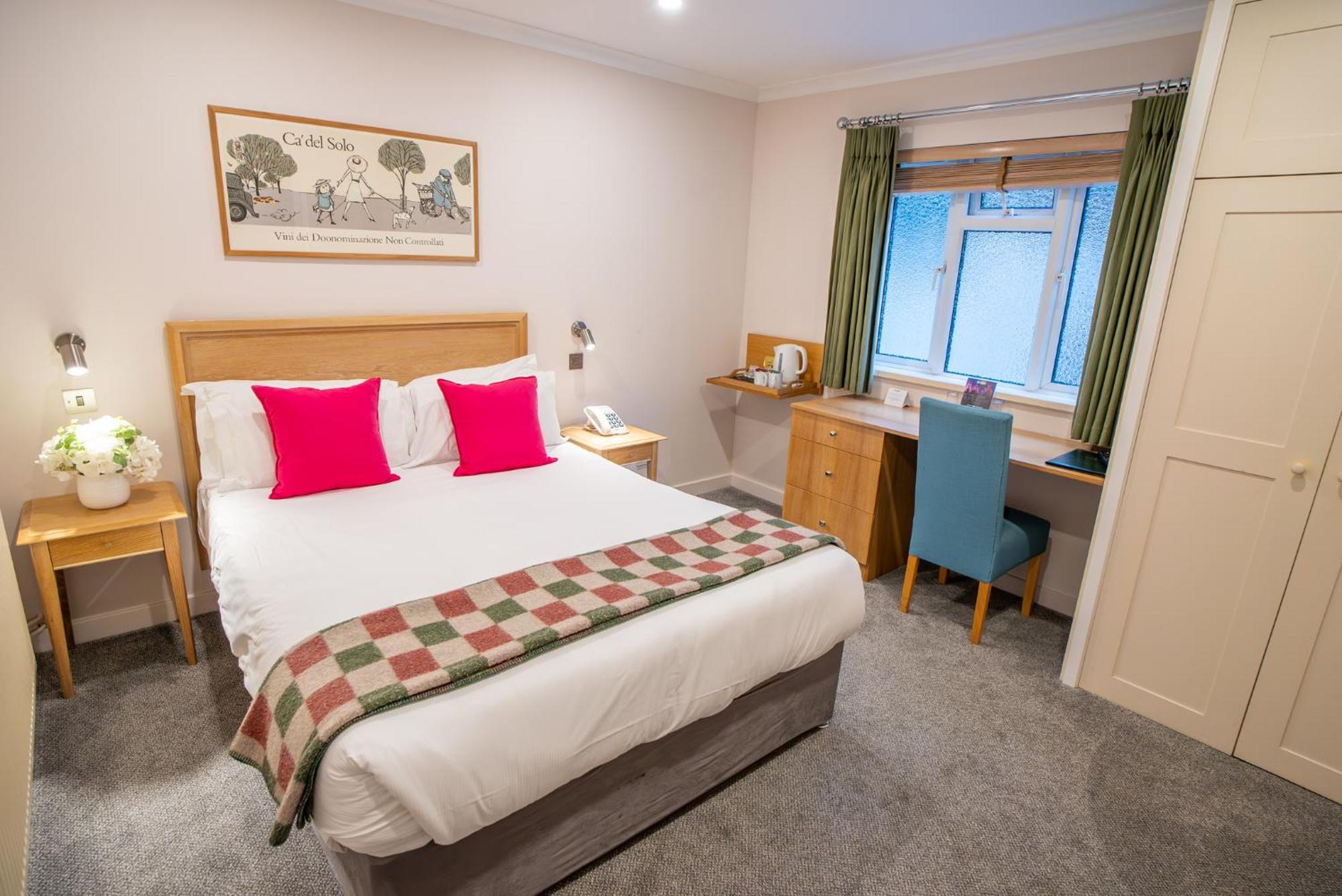 County Hotel Chelmsford Esterno foto
